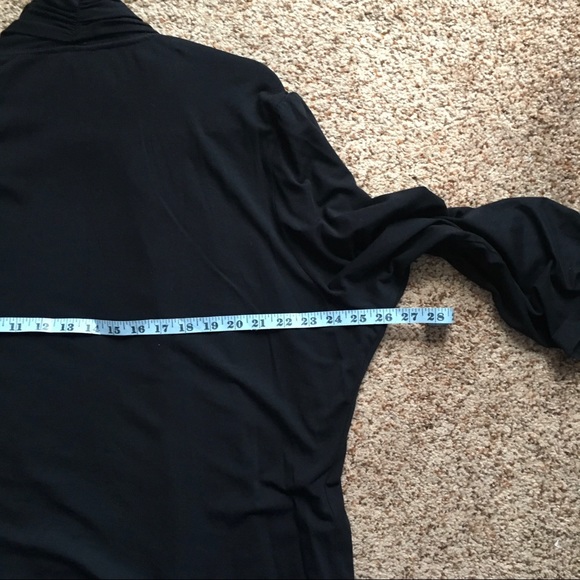 JM Collection ruched black open cardigan. - Picture 4 of 8